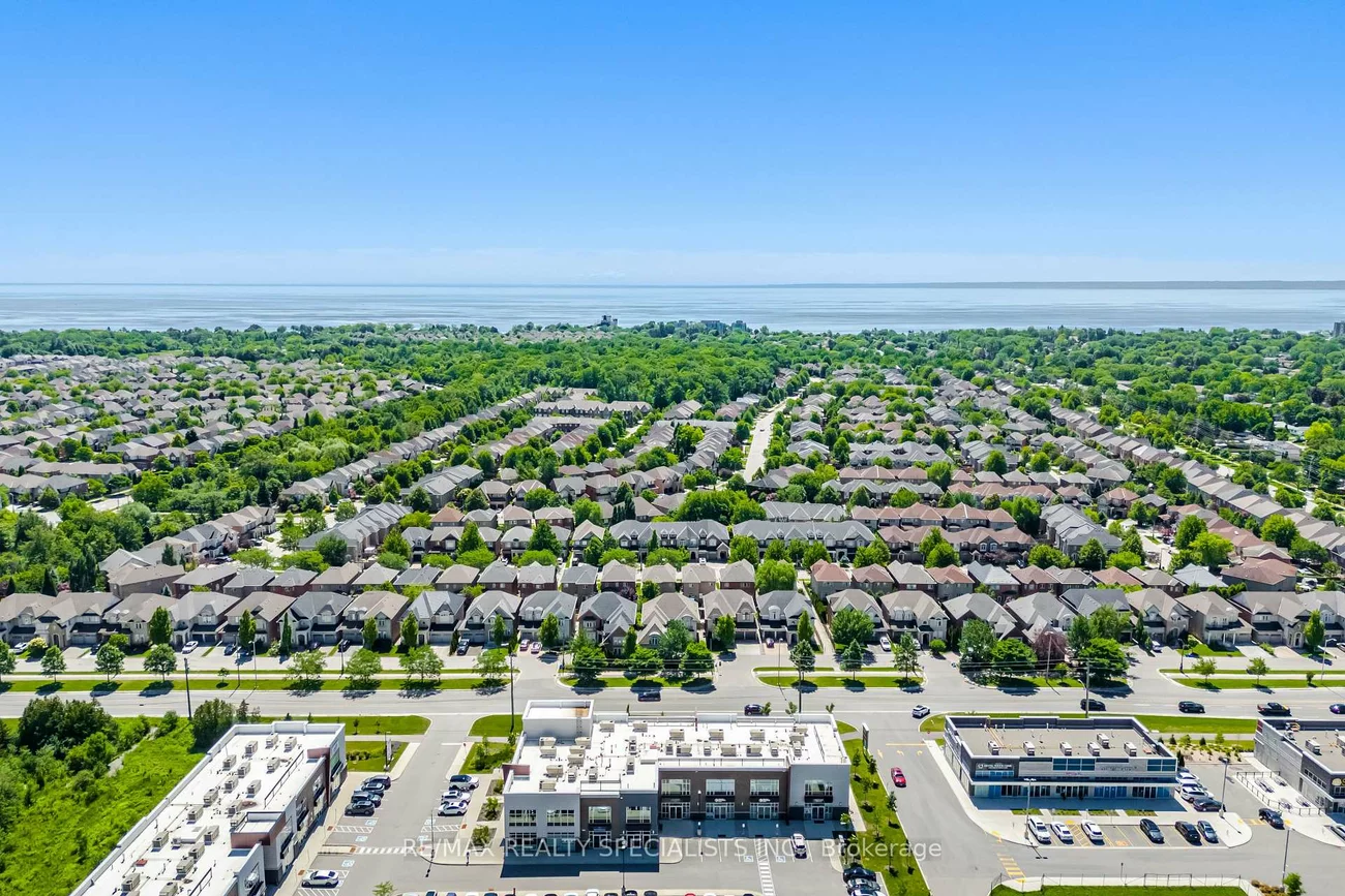 3495, Rebecca, 1014 - QE Queen Elizabeth, Oakville