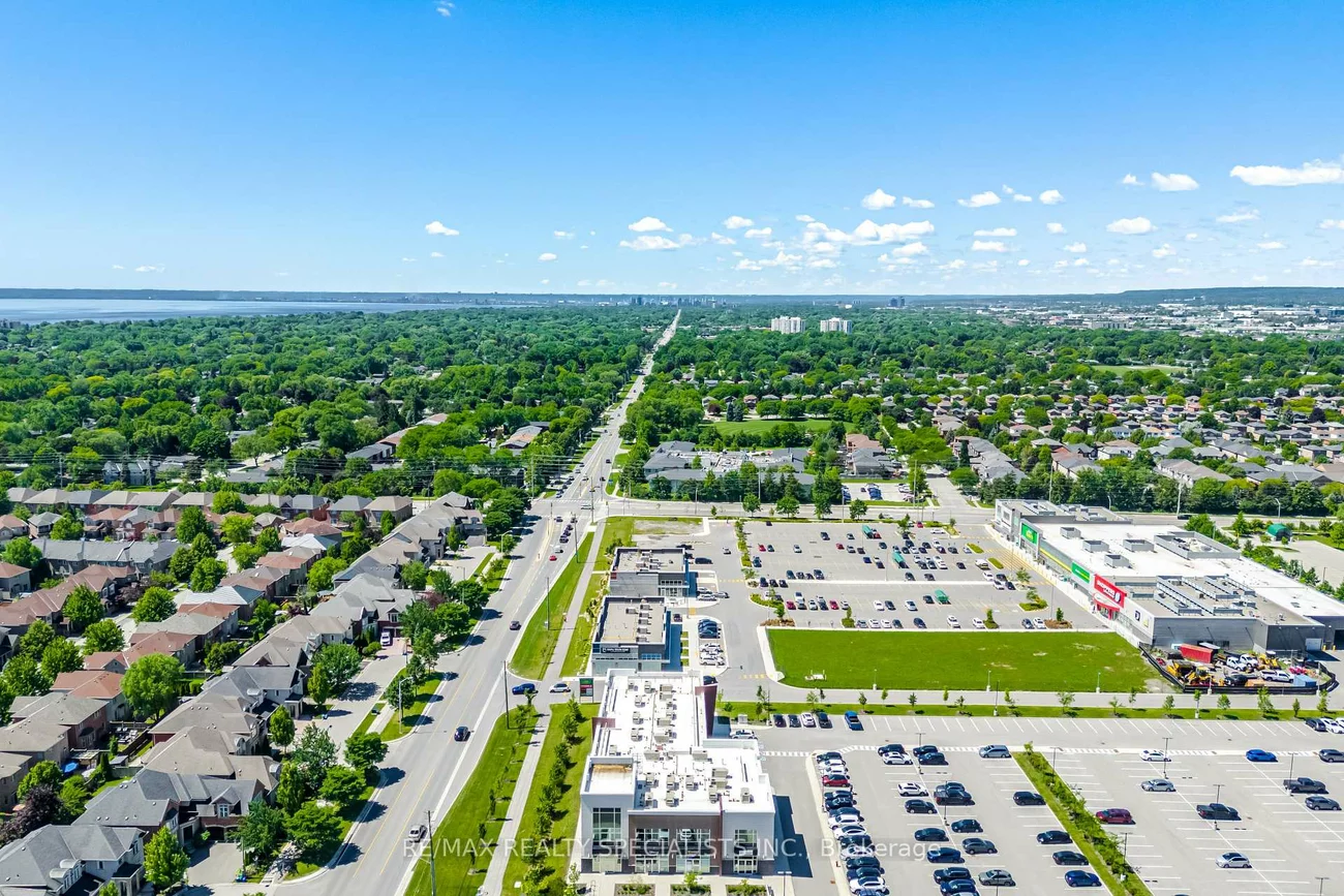 3495, Rebecca, 1014 - QE Queen Elizabeth, Oakville