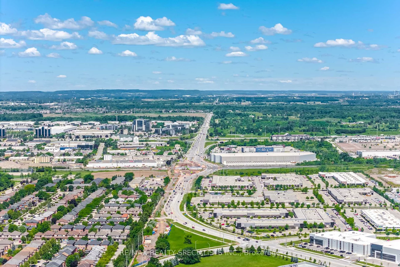 3495, Rebecca, 1014 - QE Queen Elizabeth, Oakville
