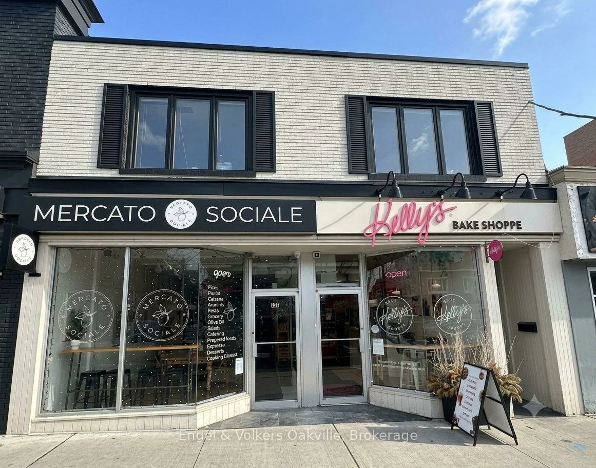 257, Lakeshore, 1013 - OO Old Oakville, Oakville