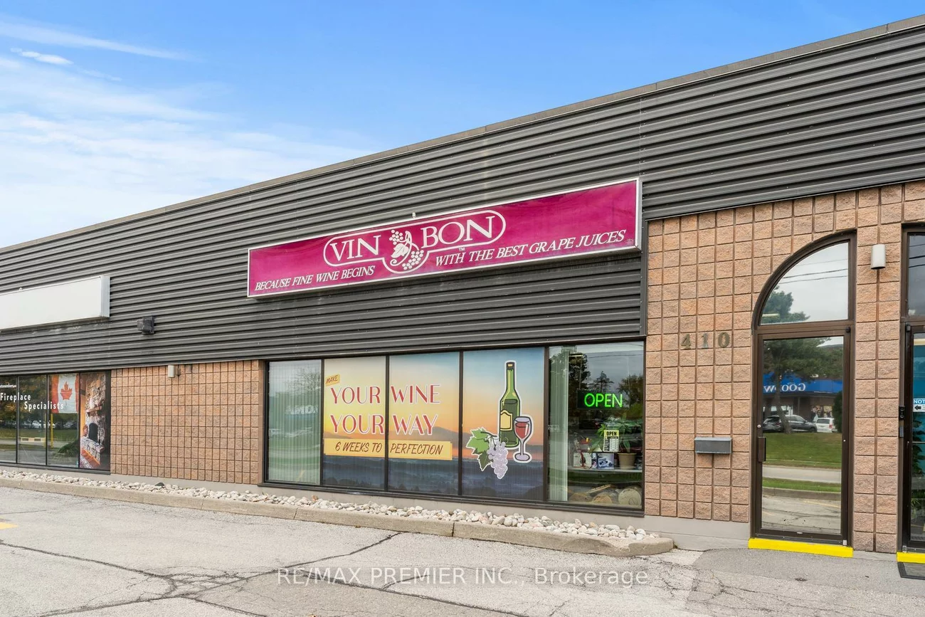 410, Speers, 1014 - QE Queen Elizabeth, Oakville