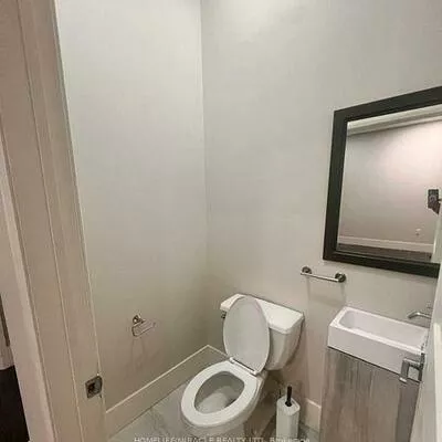 3495, Rebecca, 1014 - QE Queen Elizabeth, Oakville
