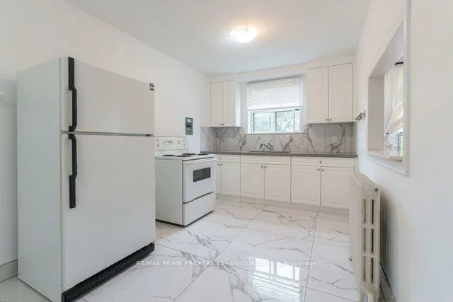 183, Maurice, 1002 - CO Central, Oakville