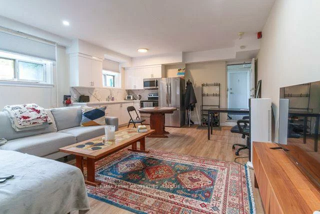 183, Maurice, 1002 - CO Central, Oakville