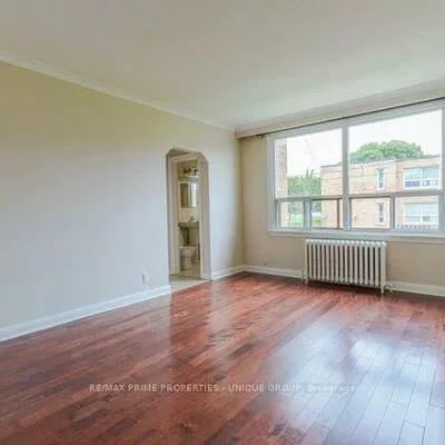 183, Maurice, 1002 - CO Central, Oakville