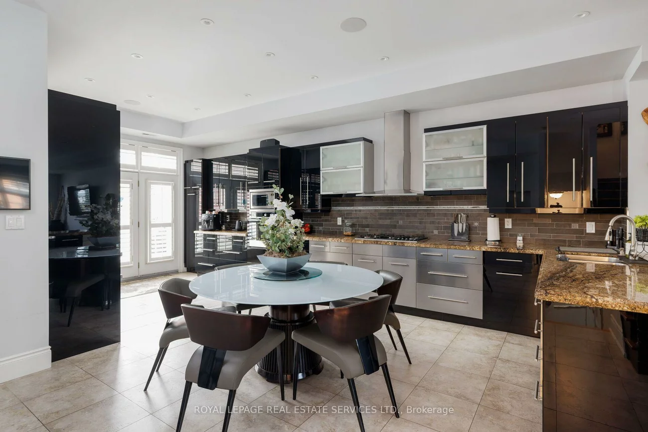 120, Bronte, 1001 - BR Bronte, Oakville