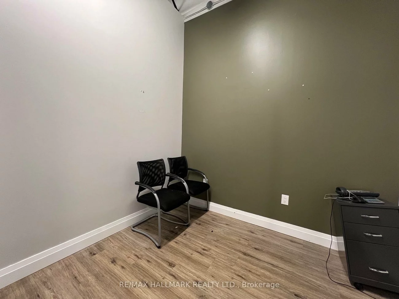 3485, Rebecca, 1014 - QE Queen Elizabeth, Oakville