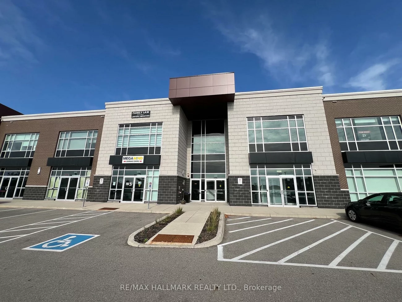 3485, Rebecca, 1014 - QE Queen Elizabeth, Oakville