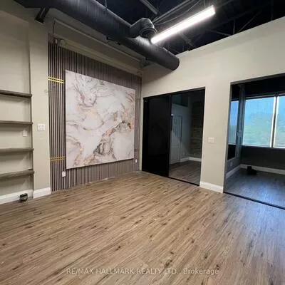 3485, Rebecca, 1014 - QE Queen Elizabeth, Oakville