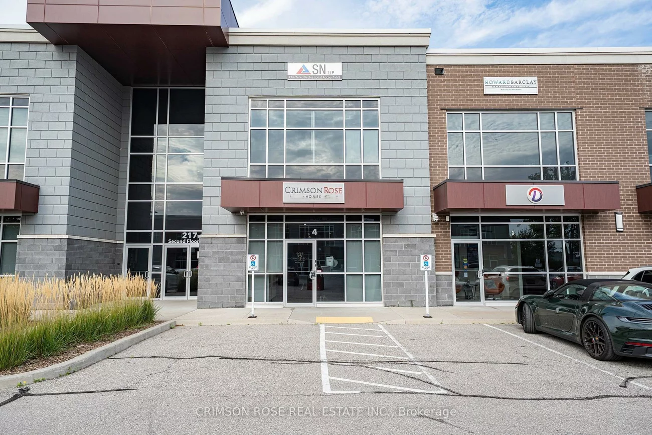 217, Speers, 1014 - QE Queen Elizabeth, Oakville
