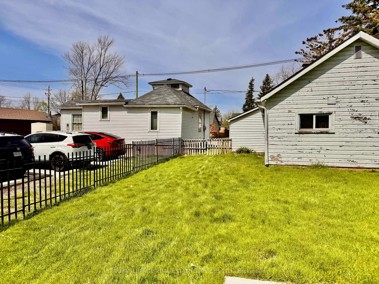 2386, Sovereign, 1001 - BR Bronte, Oakville