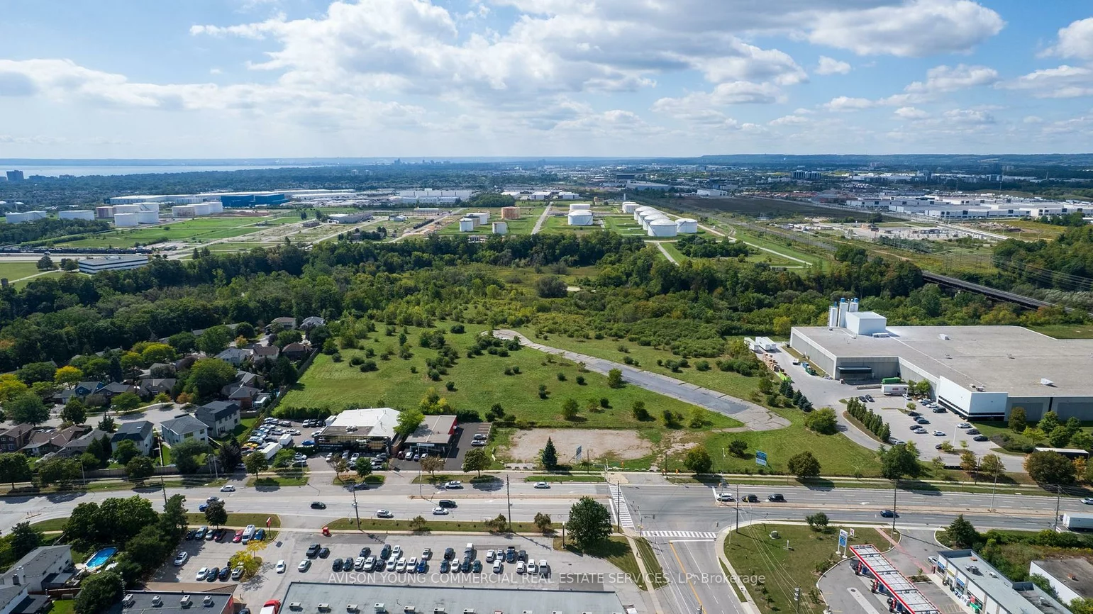 576, Bronte, 1014 - QE Queen Elizabeth, Oakville