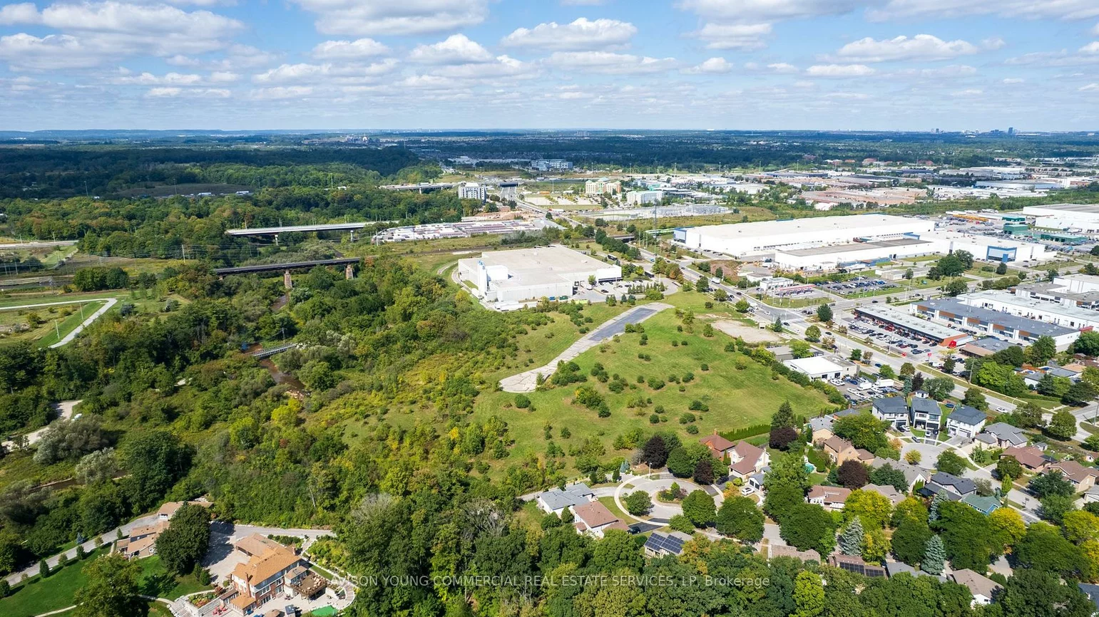 576, Bronte, 1014 - QE Queen Elizabeth, Oakville