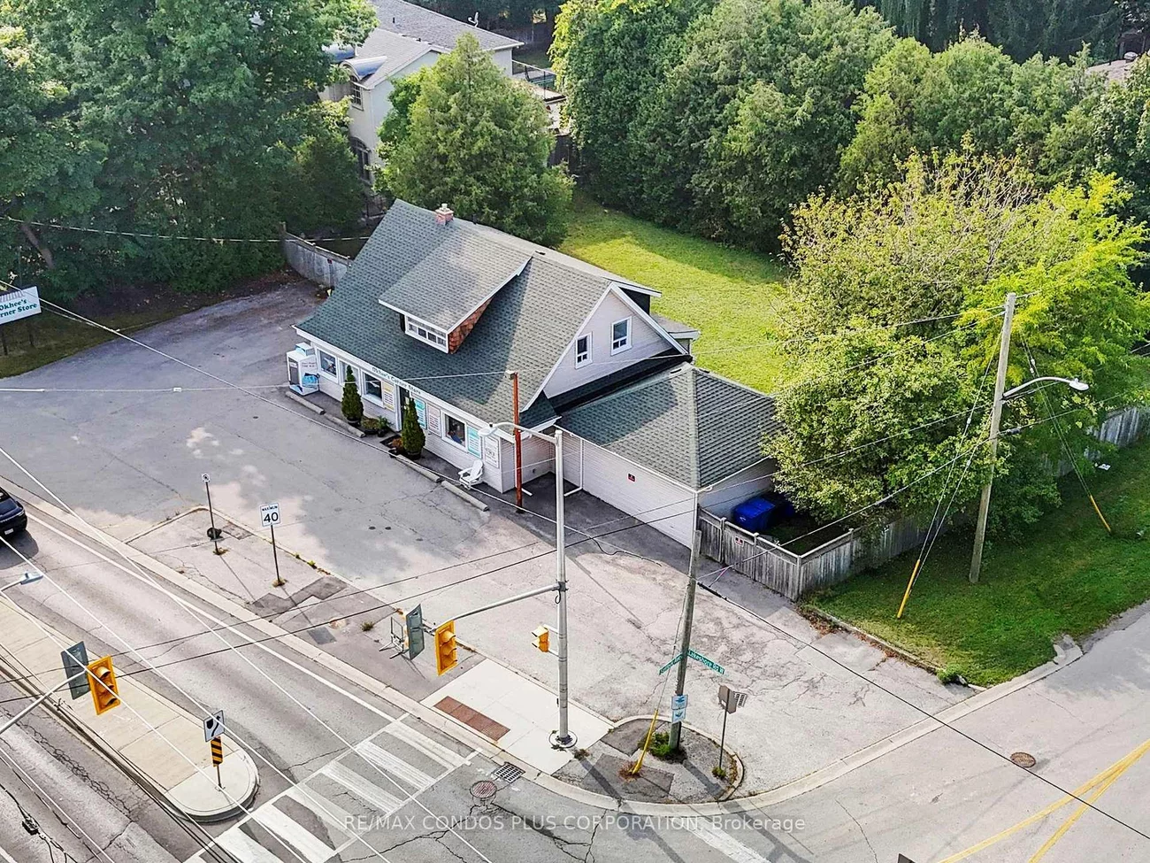 509, Lakeshore, 1017 - SW Southwest, Oakville
