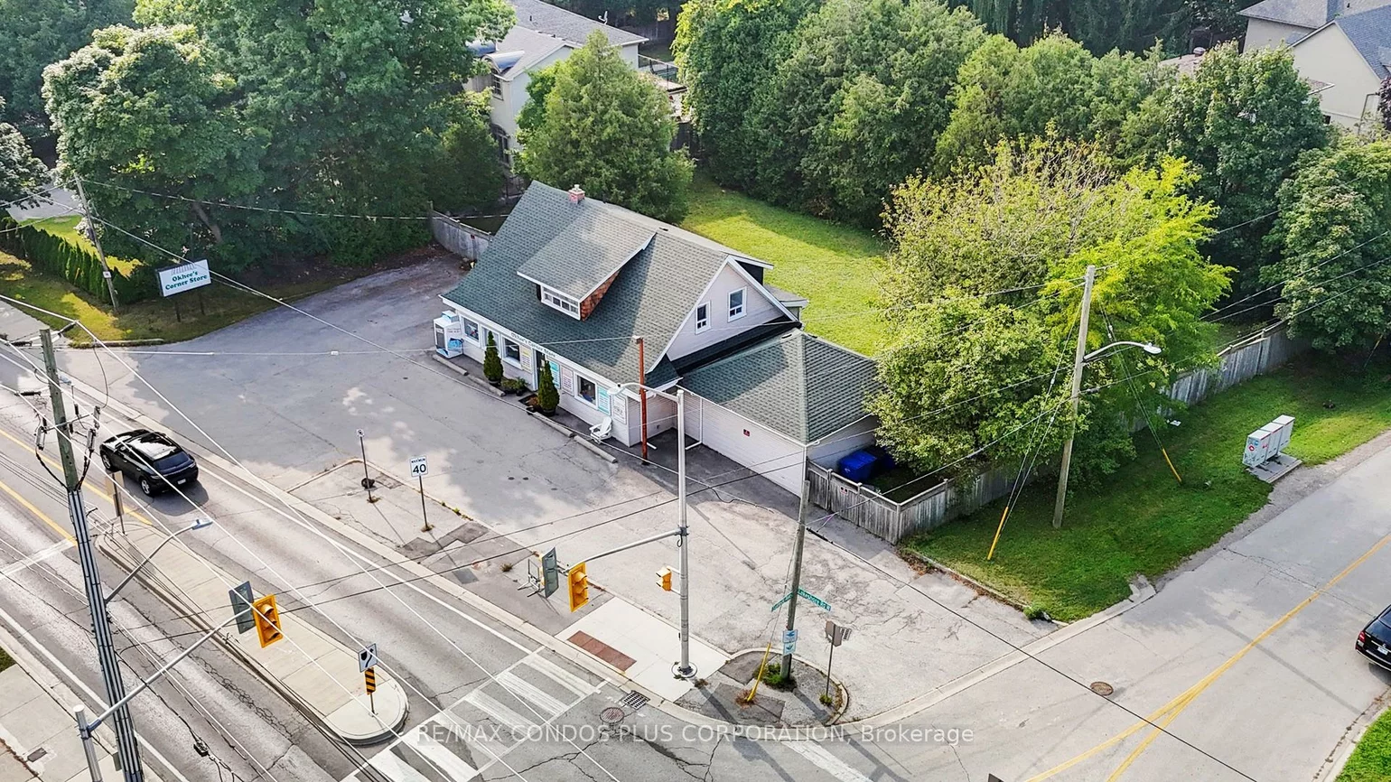 509, Lakeshore, 1017 - SW Southwest, Oakville