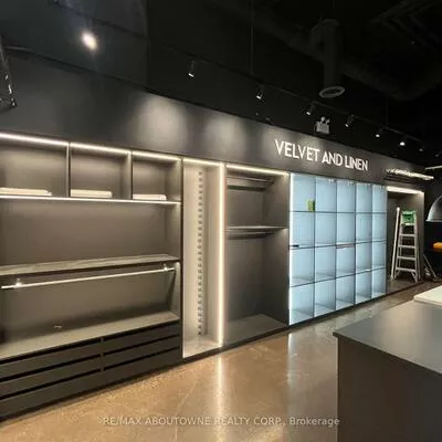 9080, Yonge, Langstaff, Richmond Hill