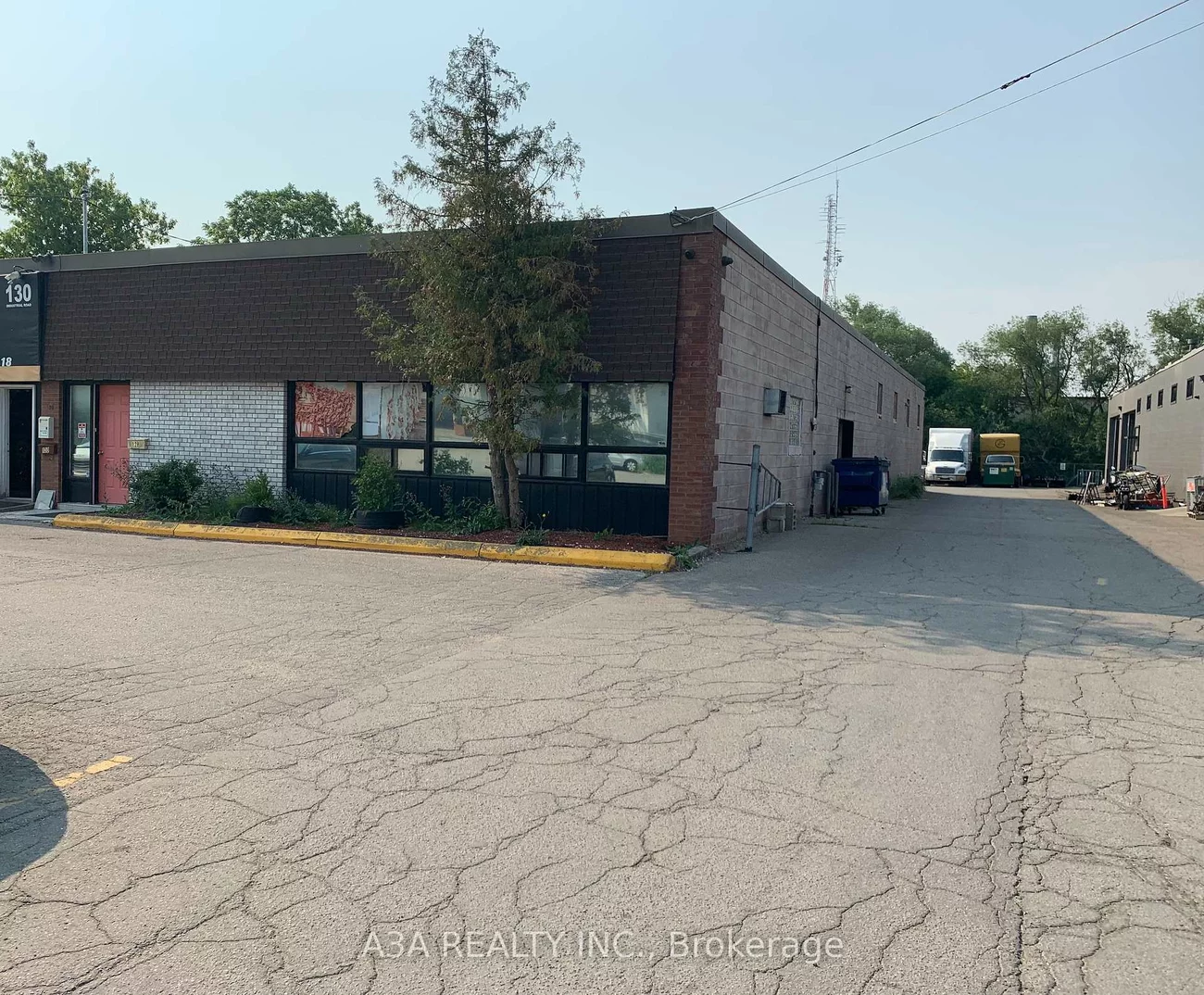 128, Industrial, Crosby, Richmond Hill