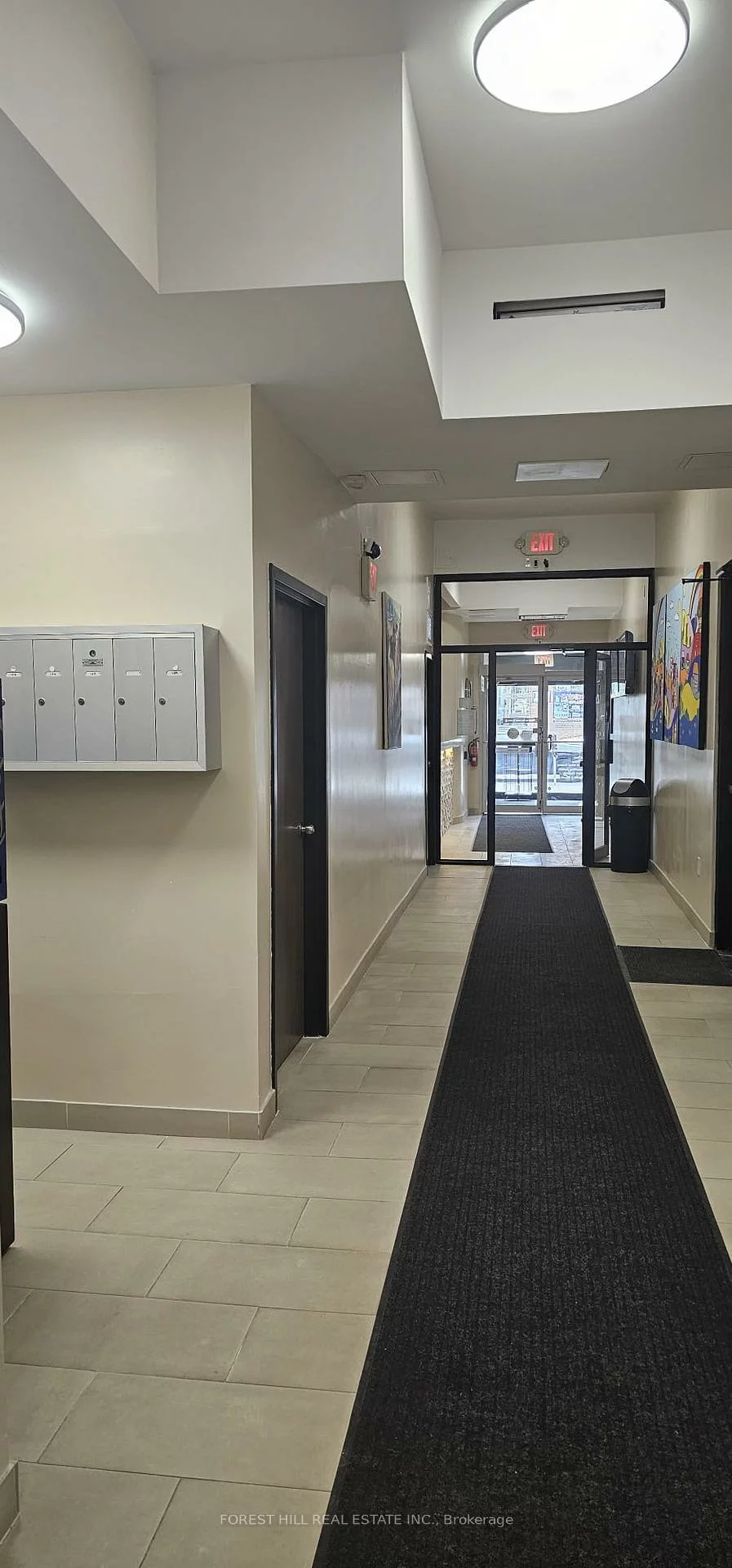 10087, Yonge, Crosby, Richmond Hill
