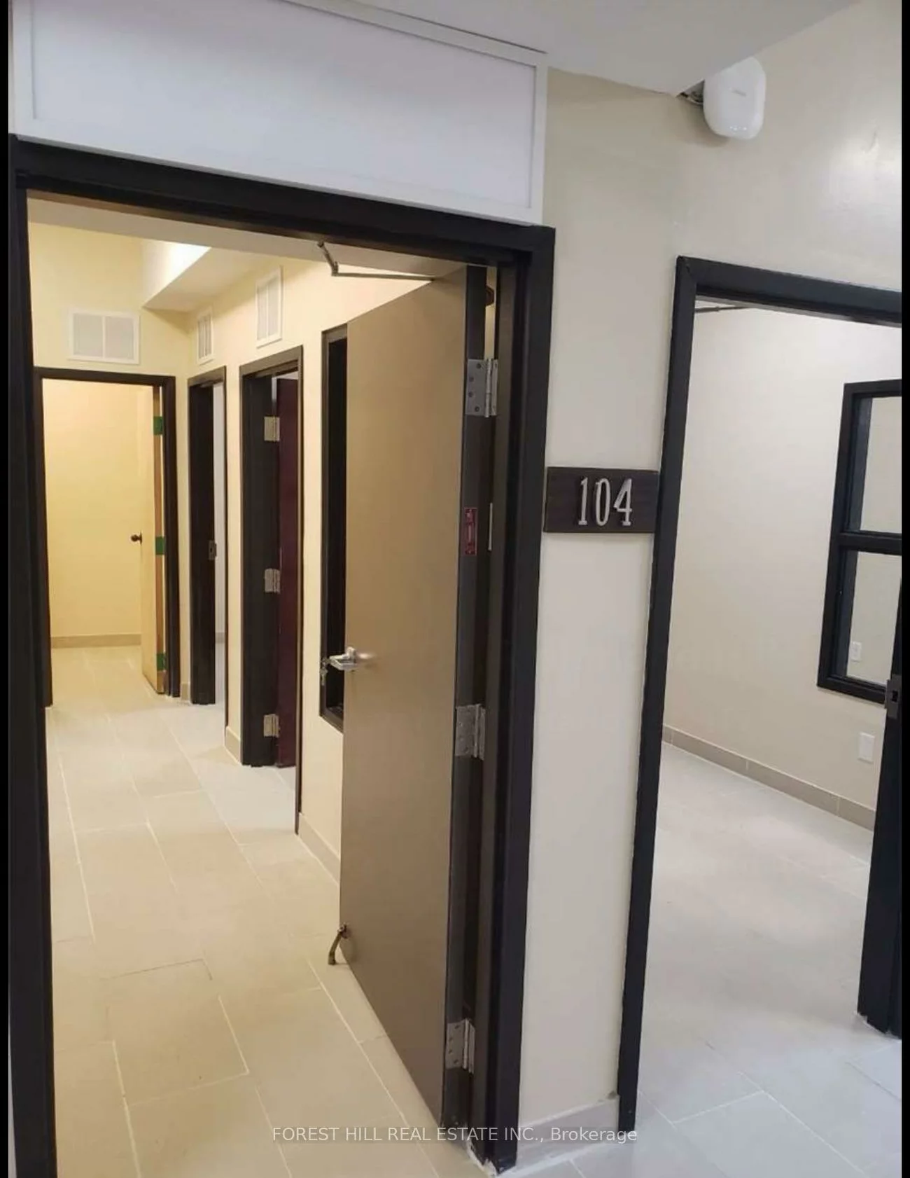 10087, Yonge, Crosby, Richmond Hill