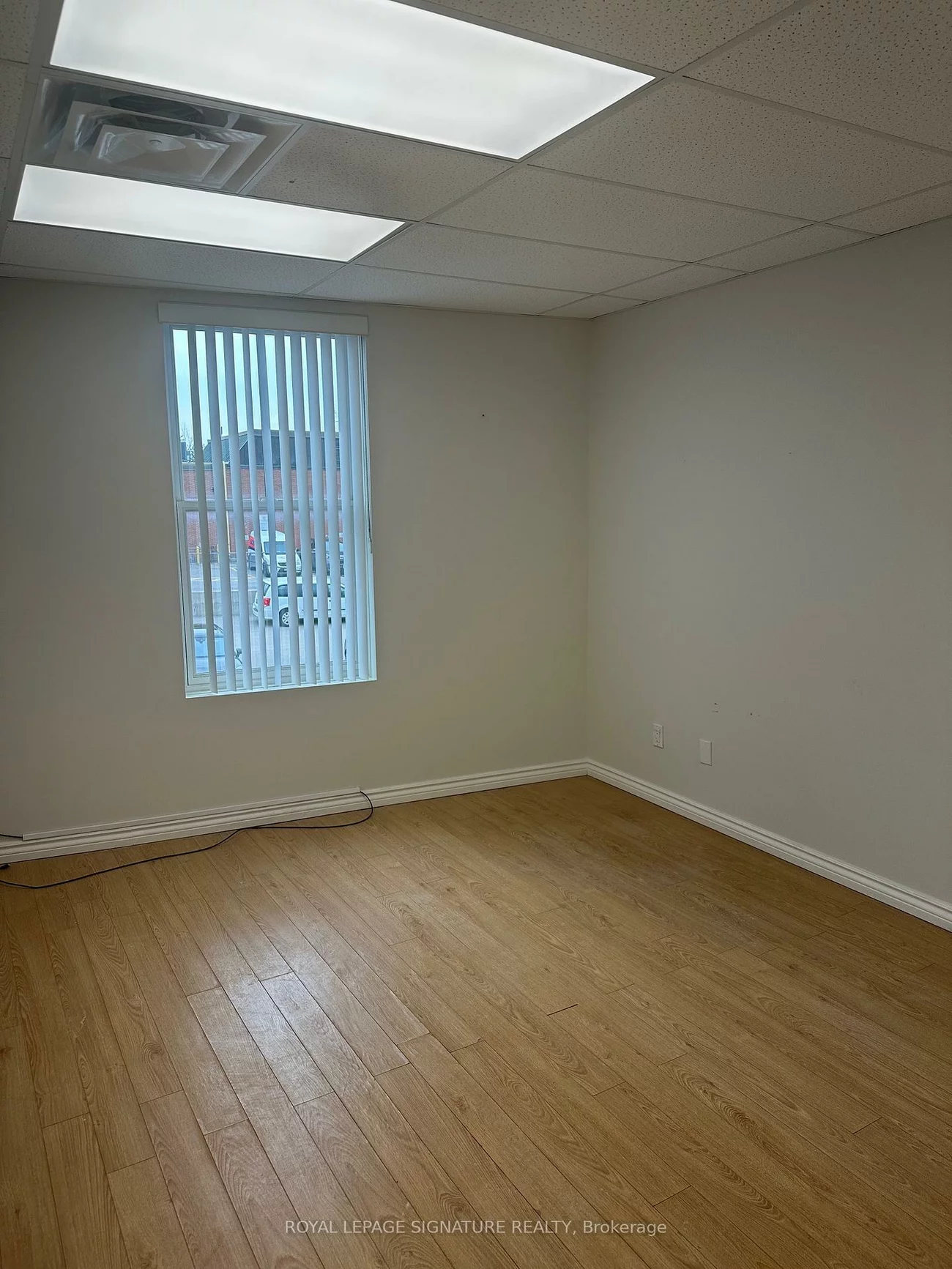 10132, Yonge, Mill Pond, Richmond Hill