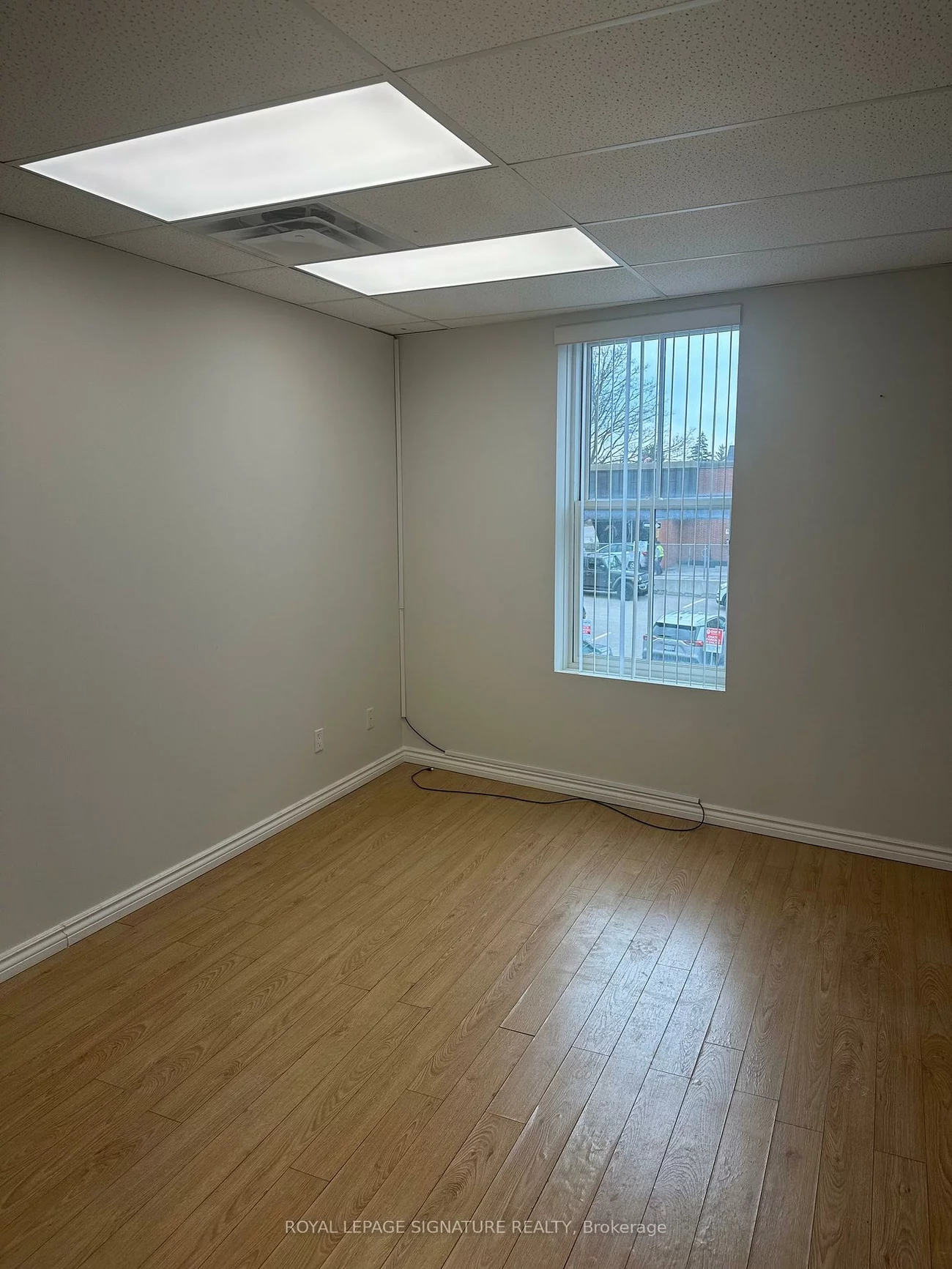 10132, Yonge, Mill Pond, Richmond Hill