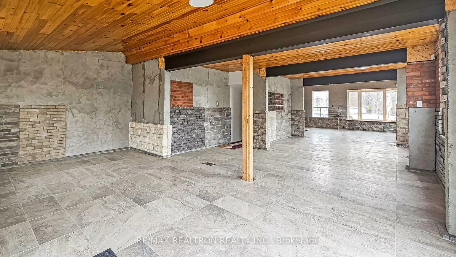 13532, Yonge, Oak Ridges, Richmond Hill