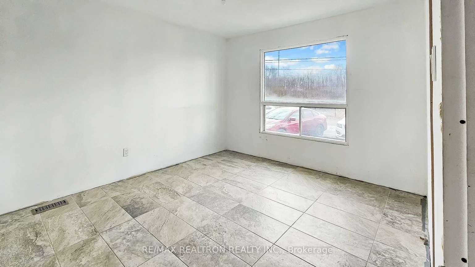 13532, Yonge, Oak Ridges, Richmond Hill