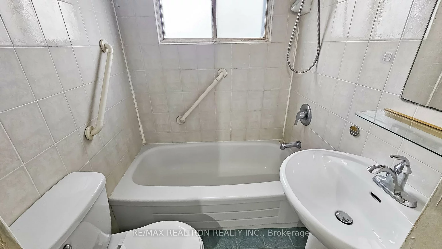 13532, Yonge, Oak Ridges, Richmond Hill