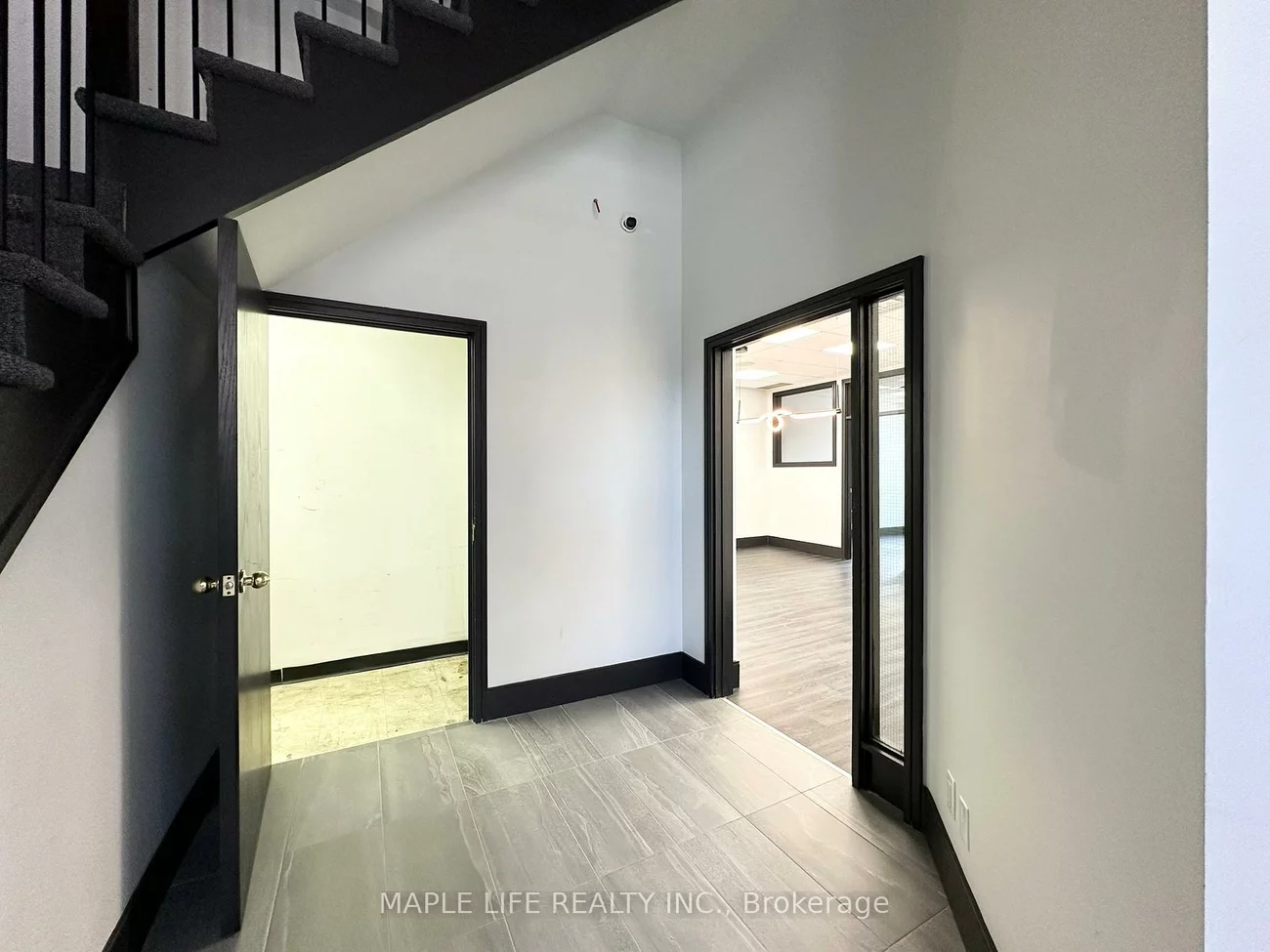 30, Wertheim, Beaver Creek Business Park, Richmond Hill