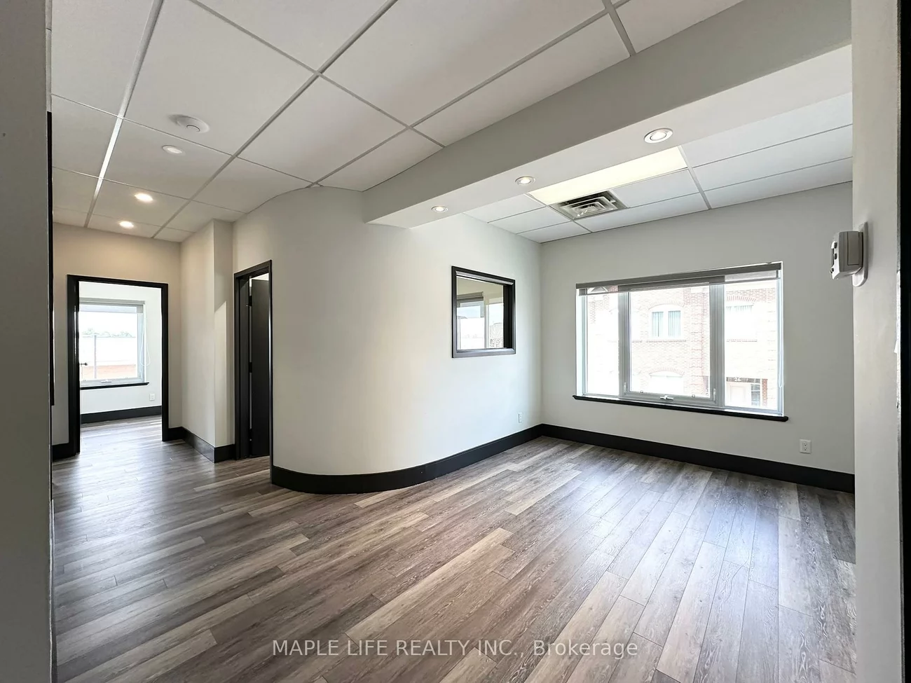 30, Wertheim, Beaver Creek Business Park, Richmond Hill