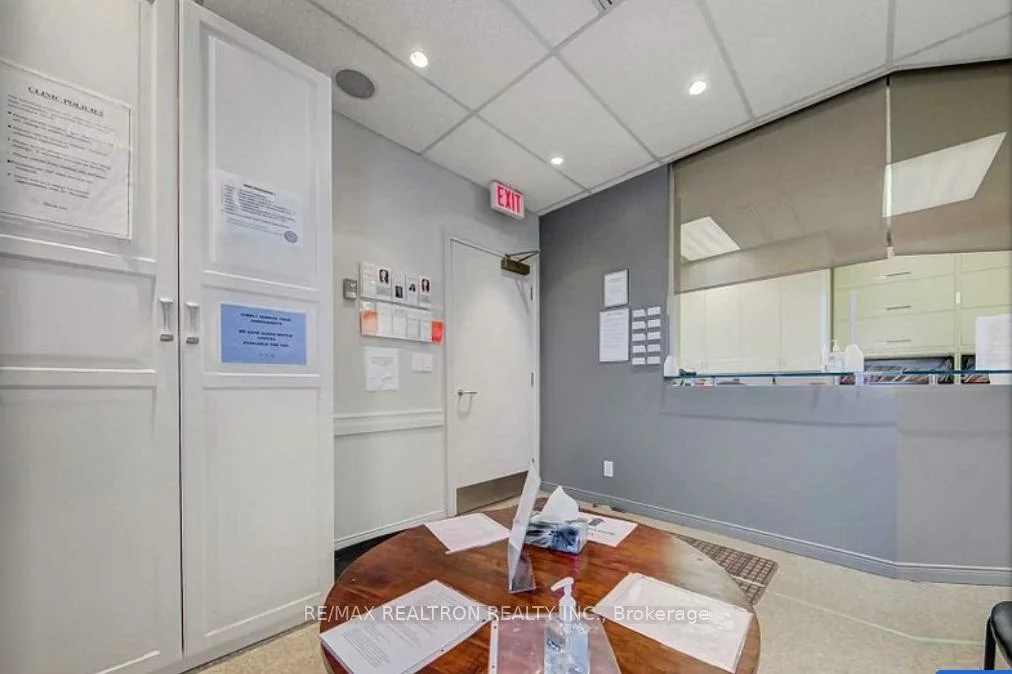 9955, Yonge, Harding, Richmond Hill
