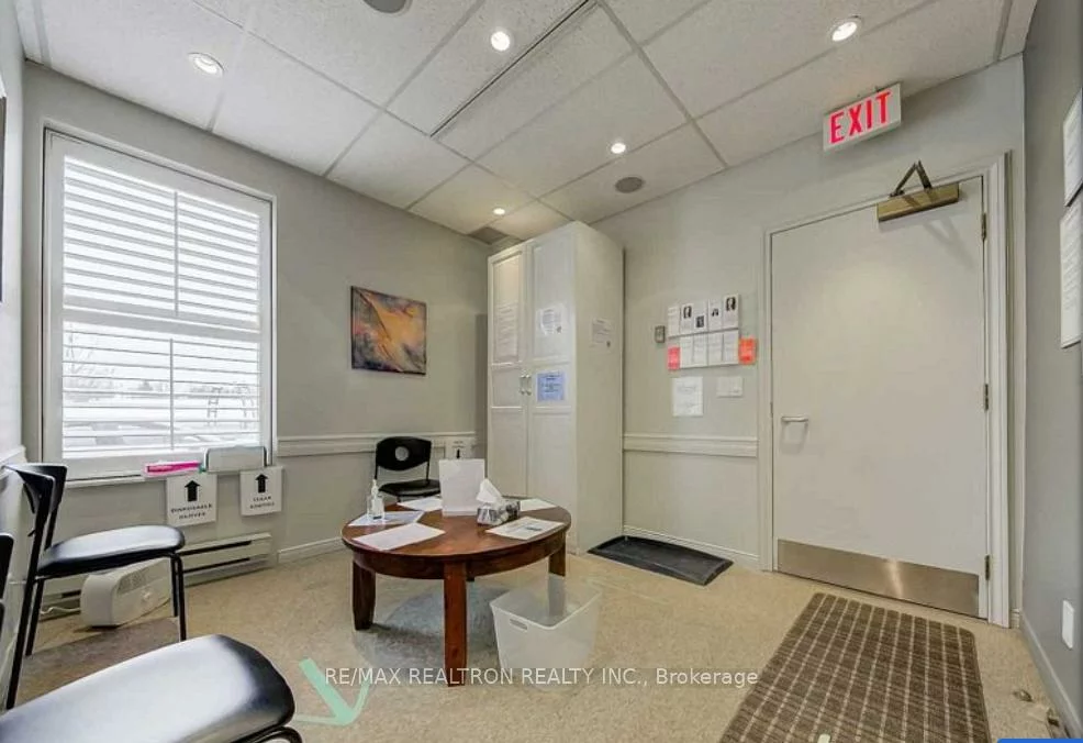 9955, Yonge, Harding, Richmond Hill