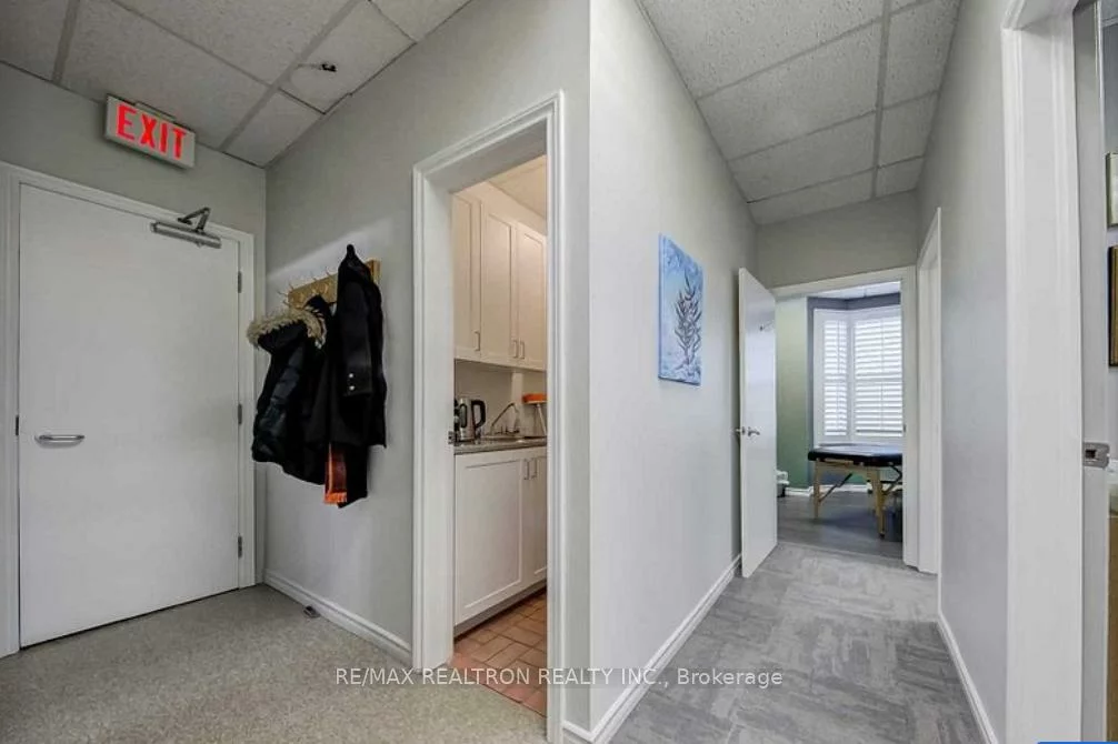 9955, Yonge, Harding, Richmond Hill