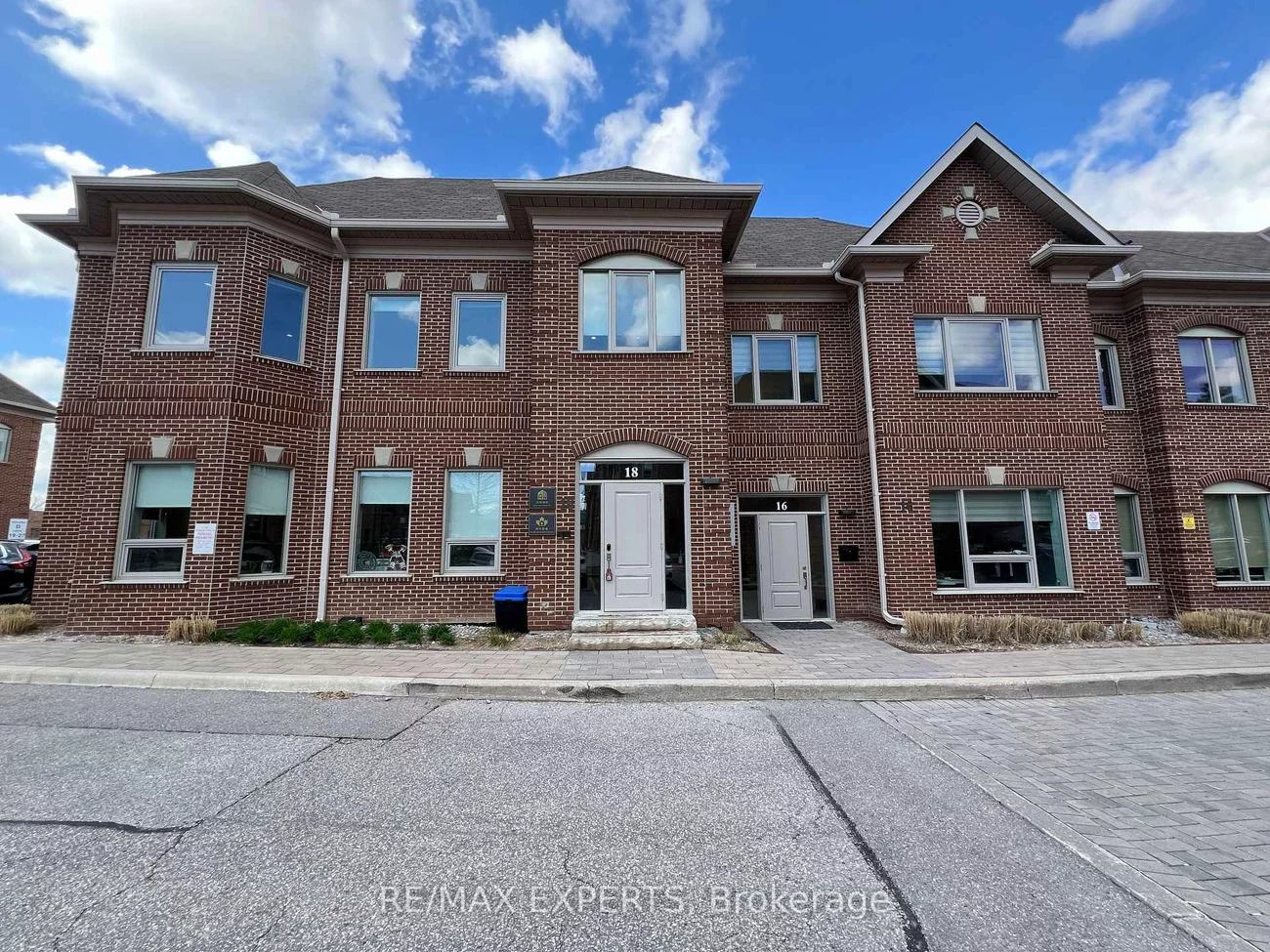 30, Wertheim, Beaver Creek Business Park, Richmond Hill
