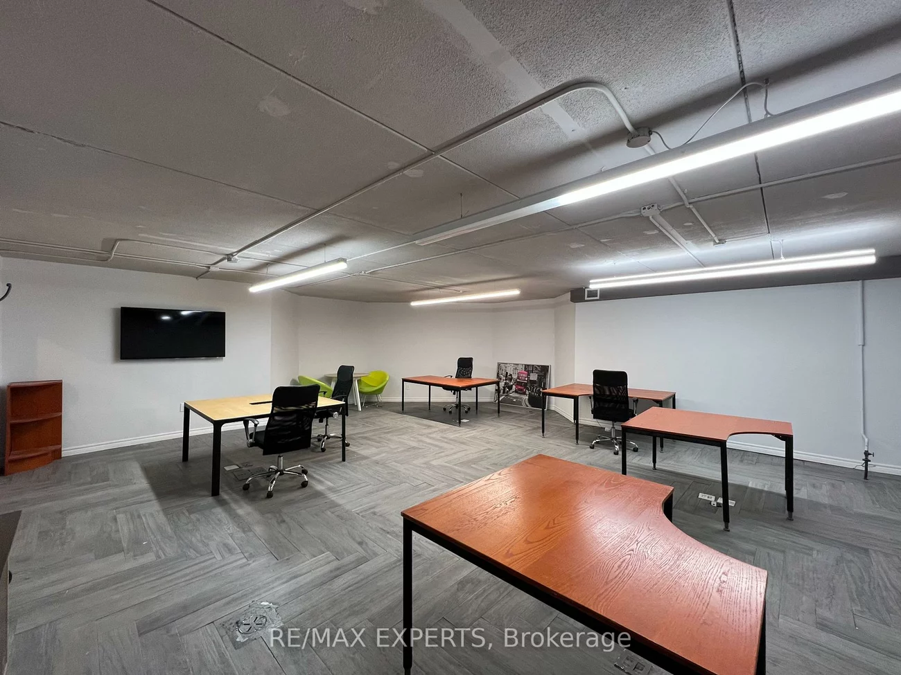 30, Wertheim, Beaver Creek Business Park, Richmond Hill