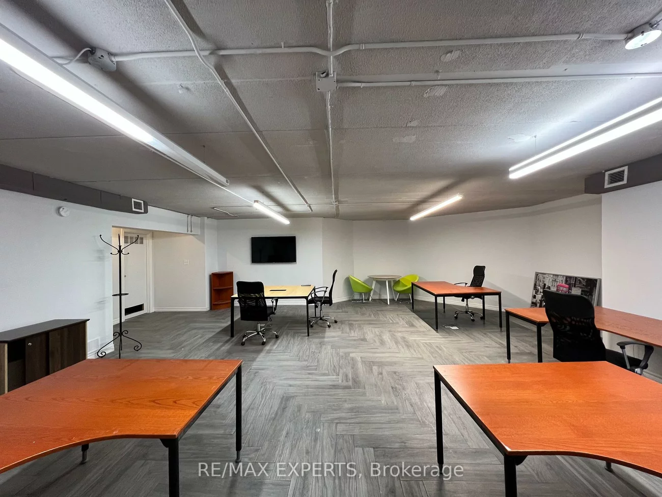 30, Wertheim, Beaver Creek Business Park, Richmond Hill