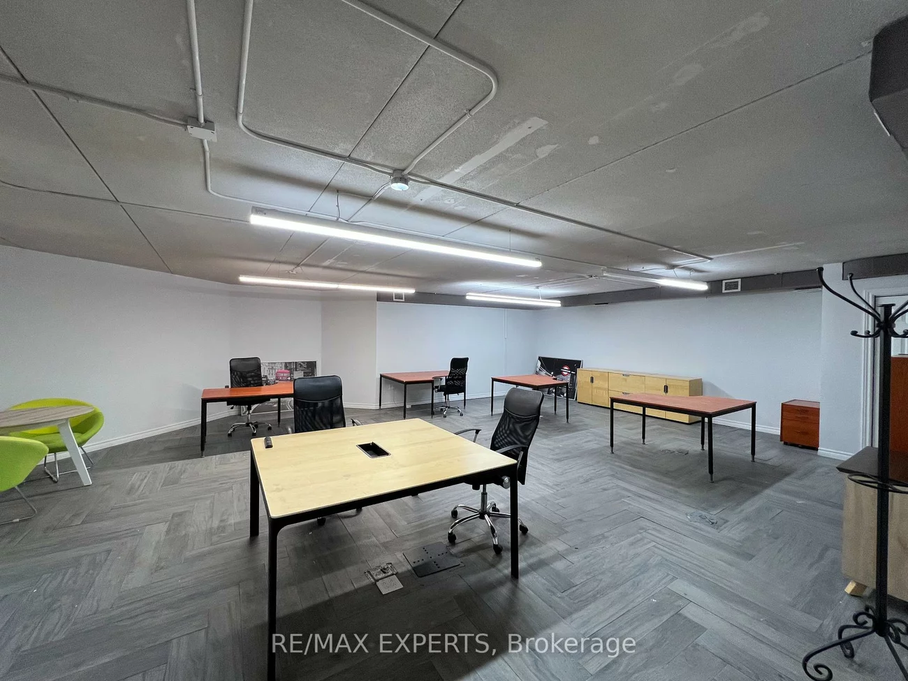 30, Wertheim, Beaver Creek Business Park, Richmond Hill