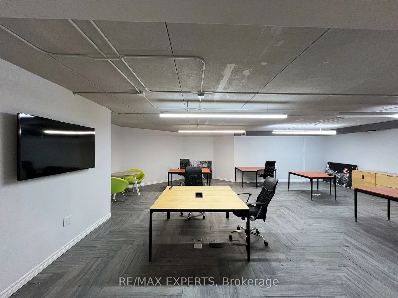 30, Wertheim, Beaver Creek Business Park, Richmond Hill