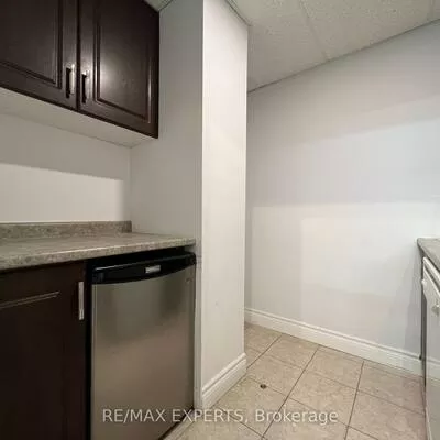 30, Wertheim, Beaver Creek Business Park, Richmond Hill
