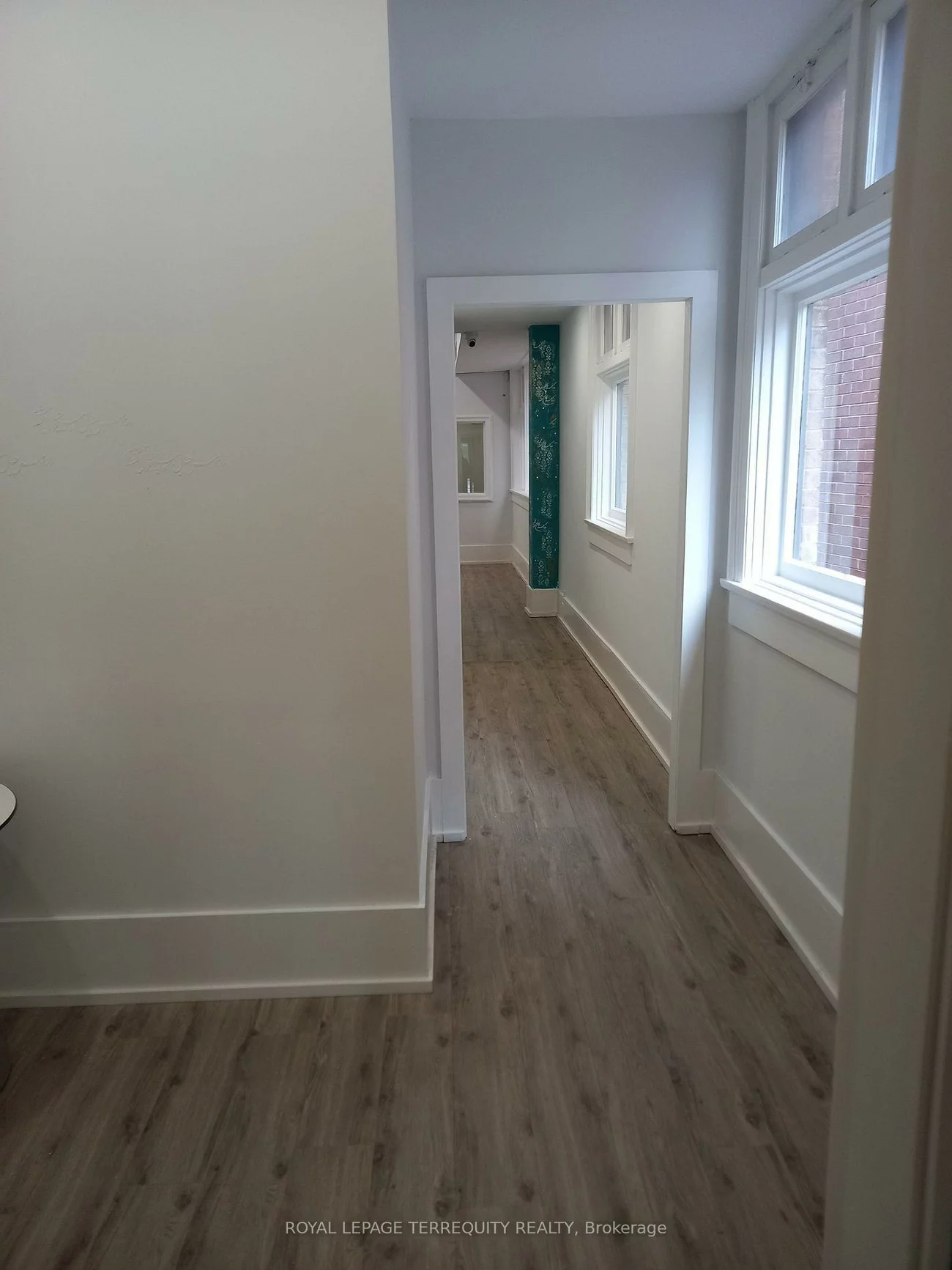 10111, Yonge, Crosby, Richmond Hill