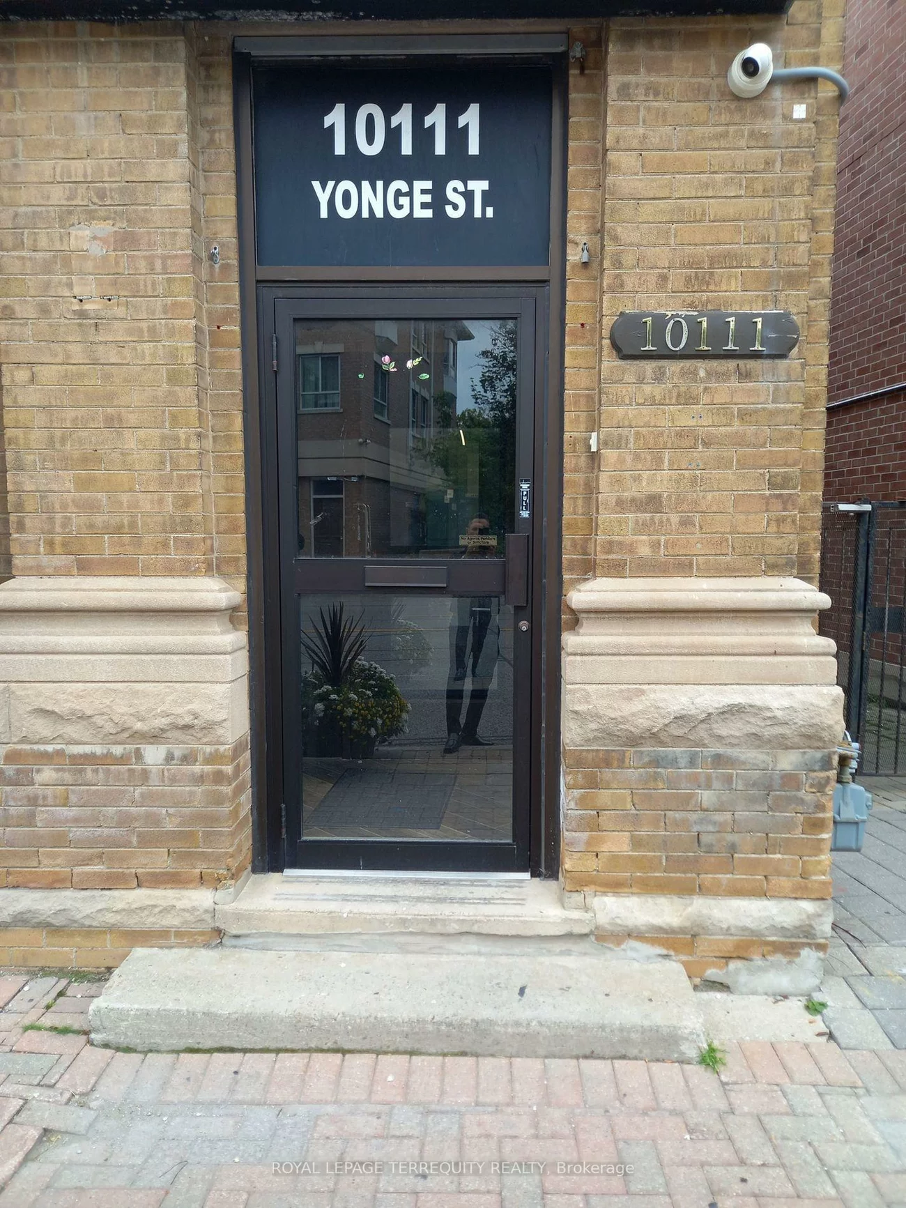 10111, Yonge, Crosby, Richmond Hill
