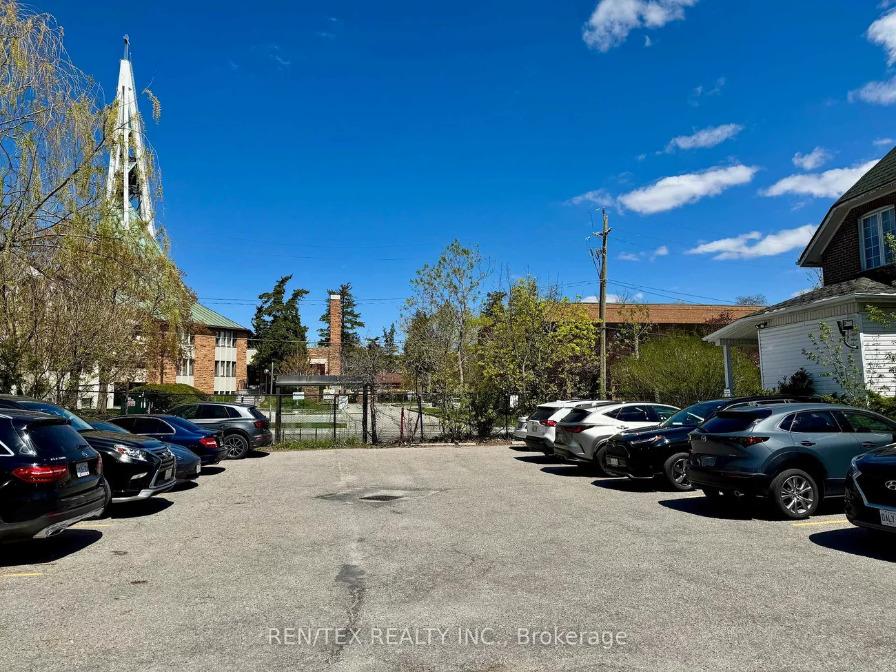 24, Dunlop, Crosby, Richmond Hill