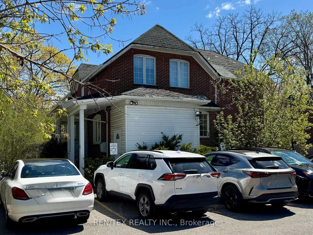 24, Dunlop, Crosby, Richmond Hill