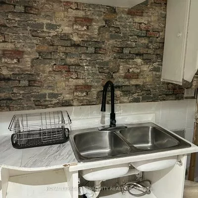 28, Levendale, Mill Pond, Richmond Hill