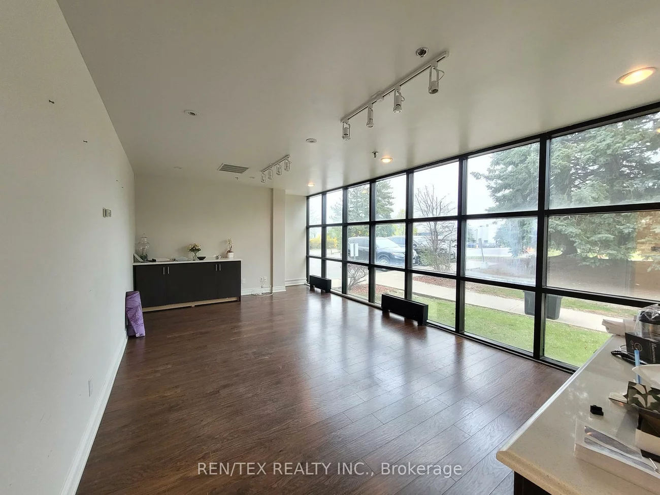50, West Wilmot, Beaver Creek Business Park, Richmond Hill