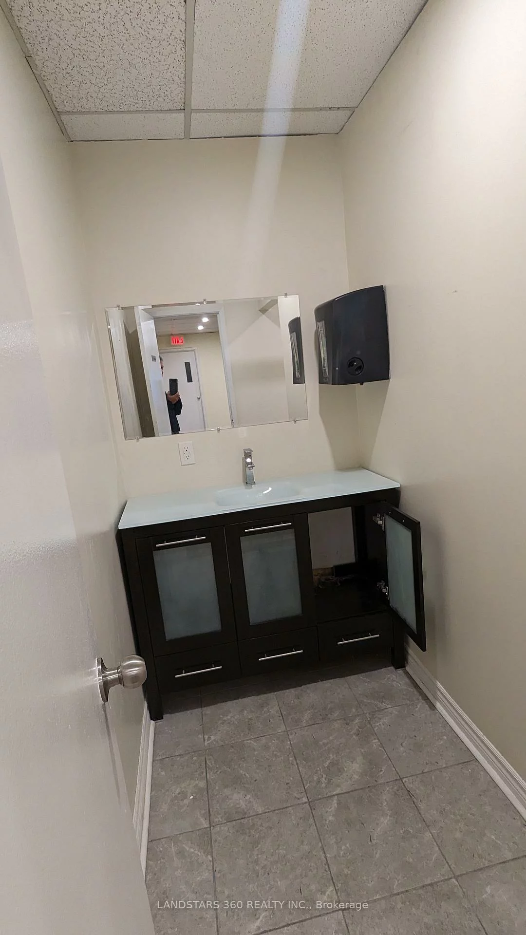 11, Sims, Beaver Creek Business Park, Richmond Hill