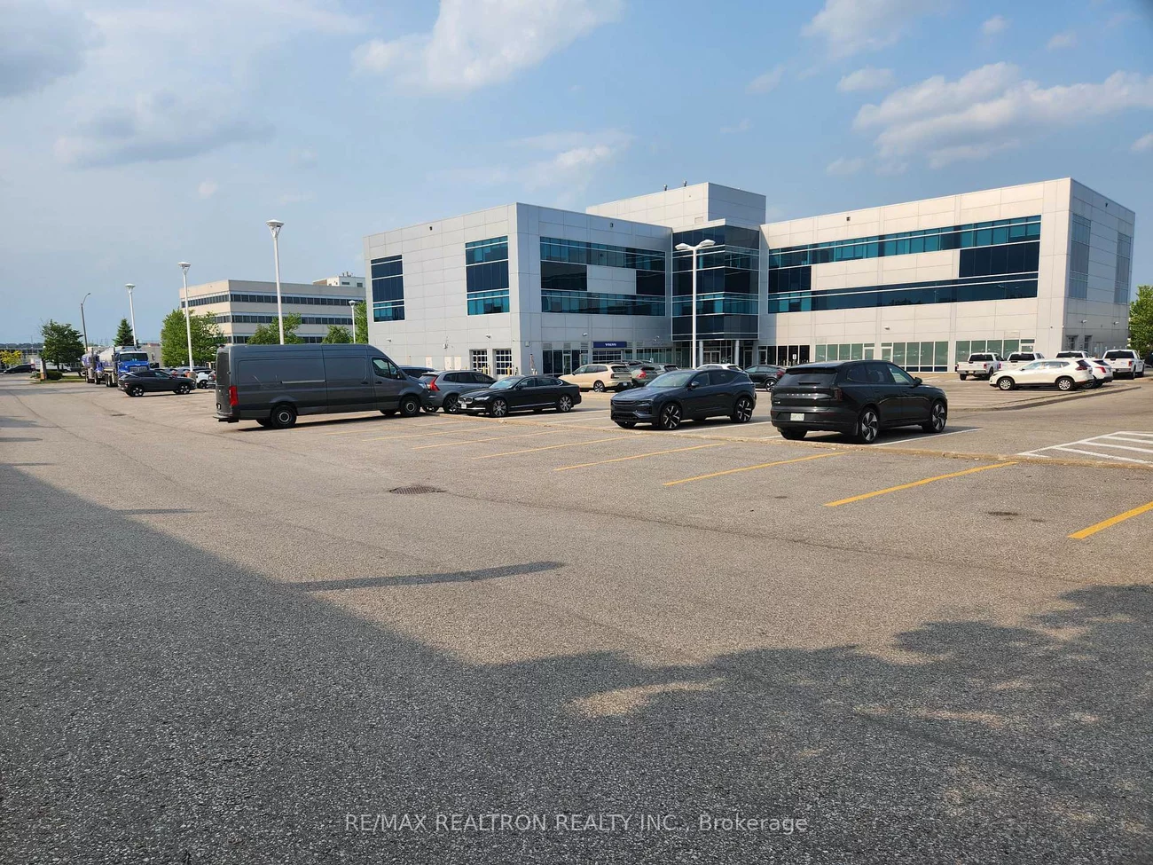 25, West Beaver Creek, Beaver Creek Business Park, Richmond Hill