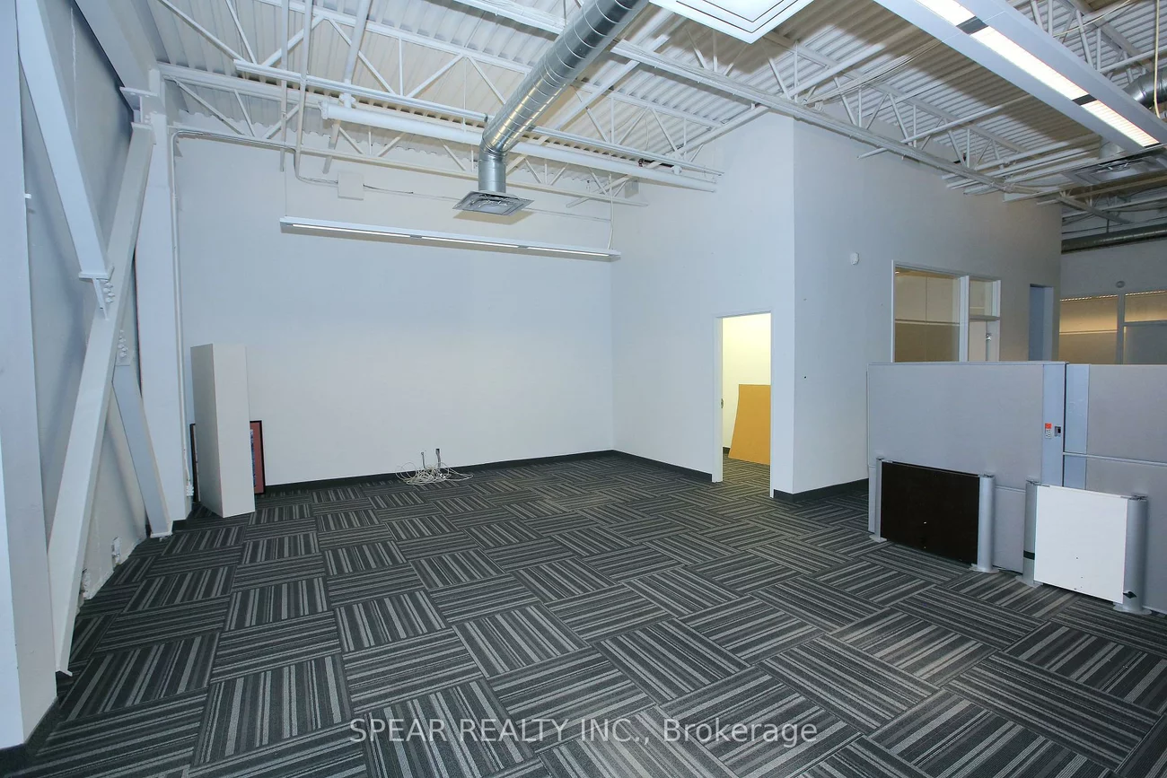 68B, Leek, Beaver Creek Business Park, Richmond Hill