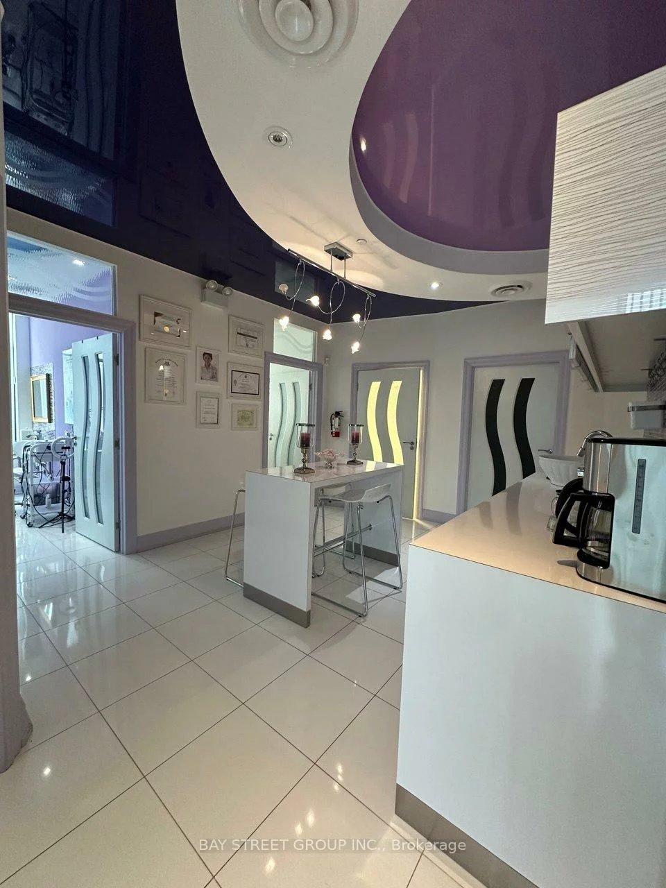 10376, Yonge, Crosby, Richmond Hill