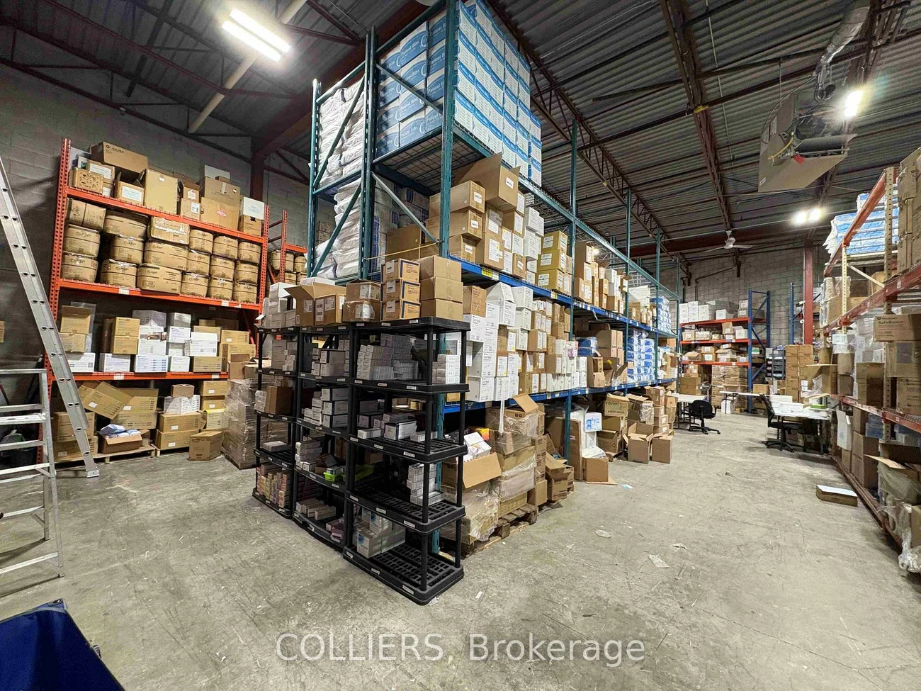 100, Leek, Beaver Creek Business Park, Richmond Hill